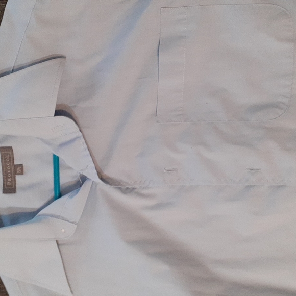Protocol 15 1/2 collar short sleeve button down (about mens L-XL) - Picture 2 of 4
